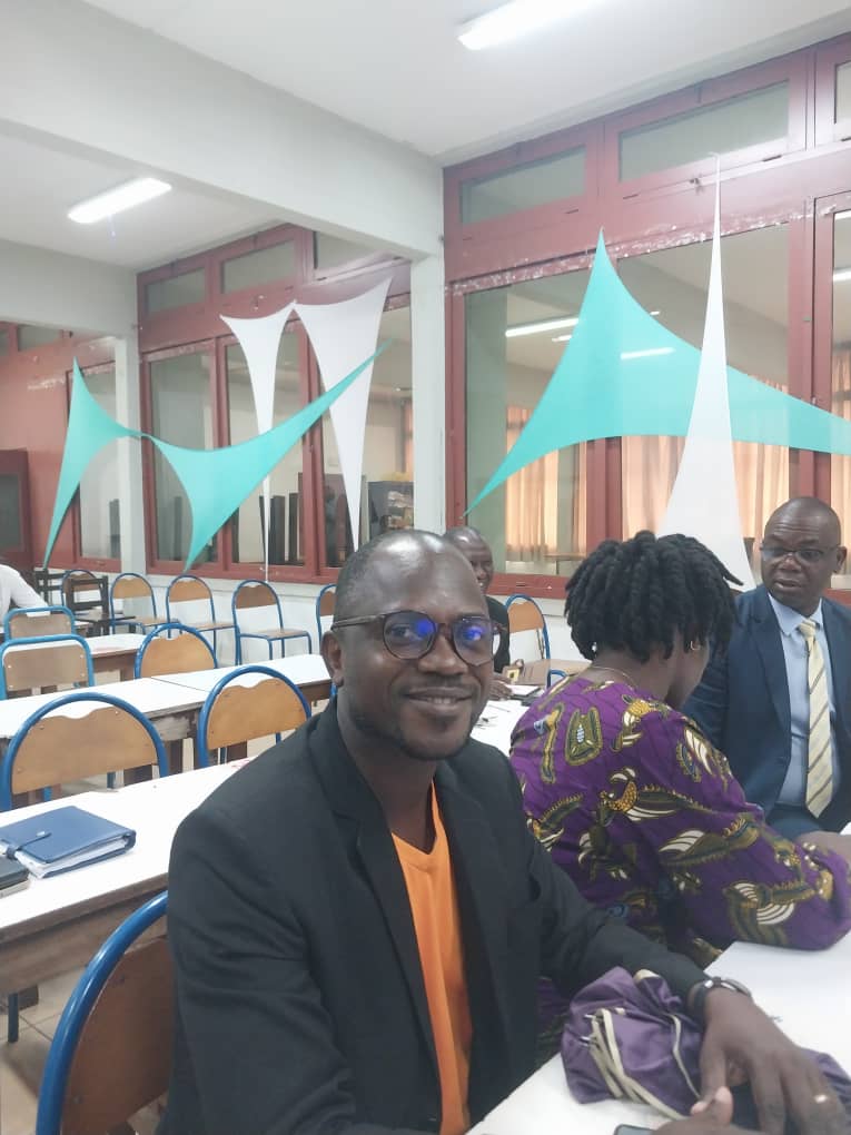 LES ENSEIGNANTS SE FORMENT AU CONCOURS D'AGREGATION